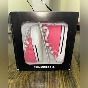 Infant pink converse
